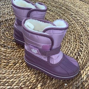 Purple Winter Boots with fur insulation